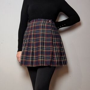 Vintage Evidence Plaid Kilt, Button Wrap Pleated Skirt, Size 15